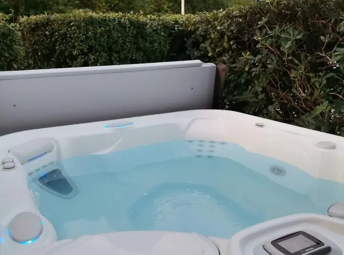 Apartment Front With Loft Bed And Pool *